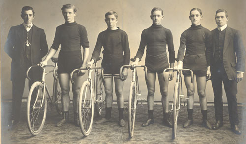 Kangaroo Point Cycling Club Junior No.1 Team 1913