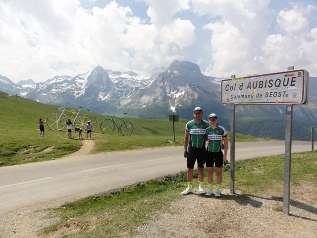 TeamKP summits Col d' Abisque (Aaron is taking the photo today!) at 1710m