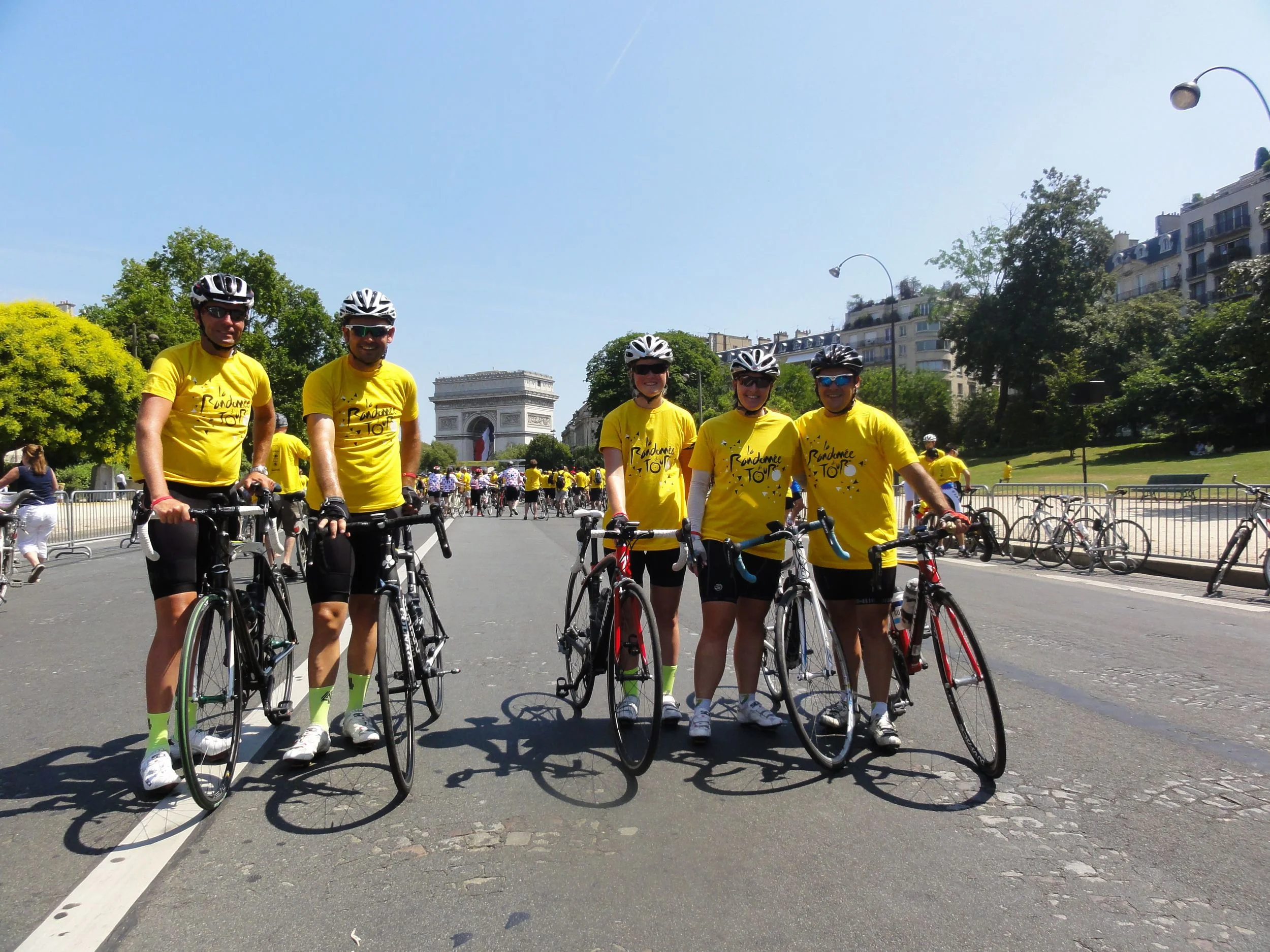 Along for today's ride were TeamKP's Aaron, Claire & Cam along with Adrian and Eryn from Canberra. It's not every day you take a photo just next to the place where Napoleon marched his troops in to Paris triumphant!