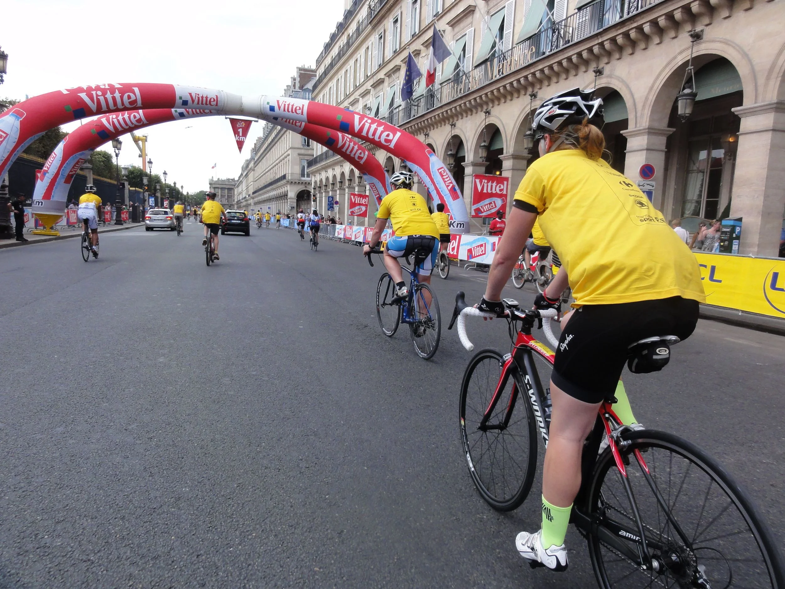 Rue de Rivoli - just 1km to the finish line. Usually this street is 6 lanes of traffic, so to have it to ourselves was pretty special!