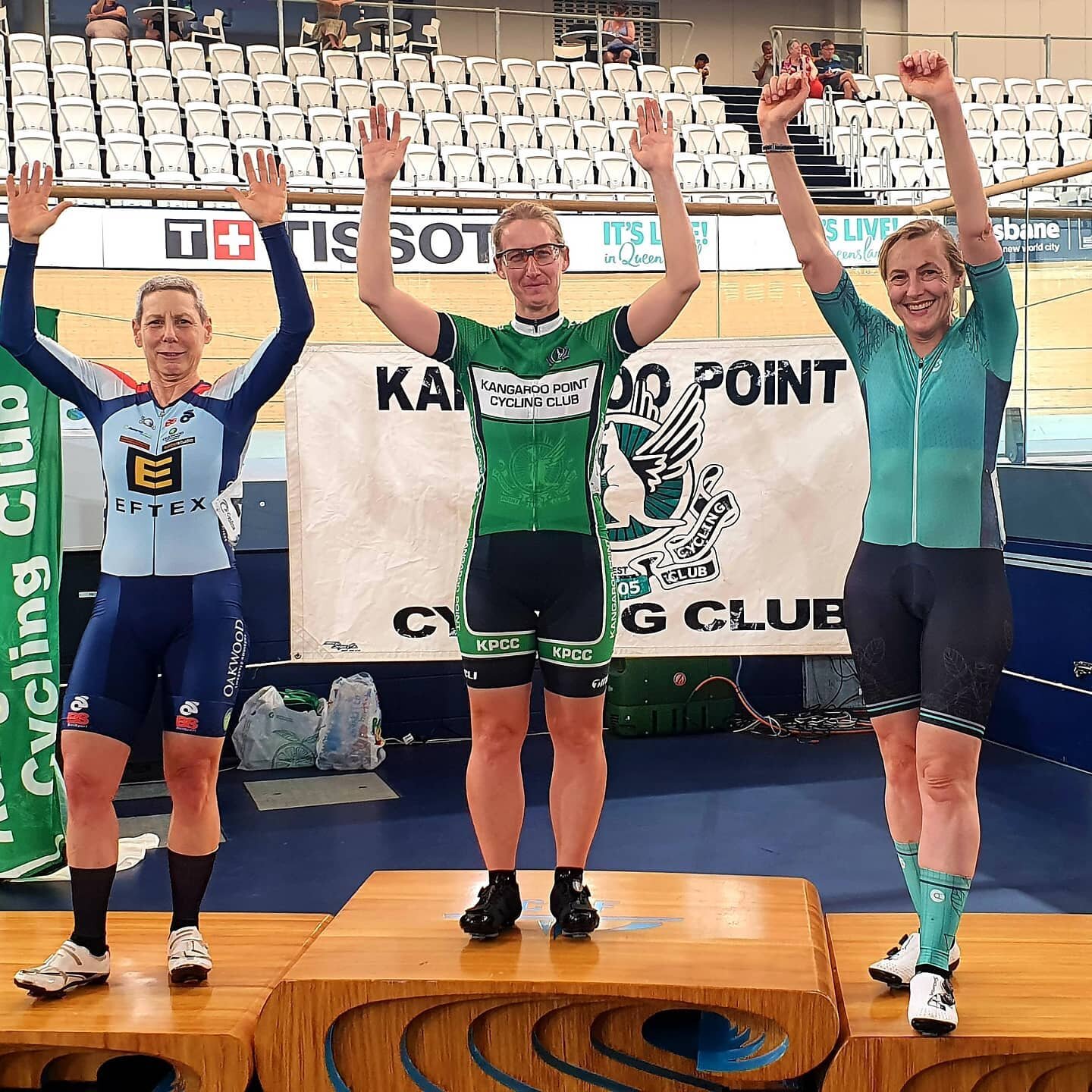 Exciting racing at the Kangaroo Point Cycle Club Track Carnival by all the riders. Thanks to the competitors, volunteers, commissaires and officials for making this a fantastic track meet. #greenwhiteblack #clublife #kangaroopointcc #championsystem #