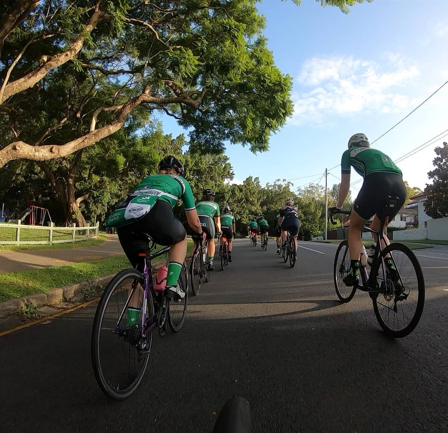 First WOW for 2021 ✅  Brisbane turned on a gorgeous summer morning for the KPCC ladies! #clublife #greenwhiteblack #kangaroopointcc #championsystem