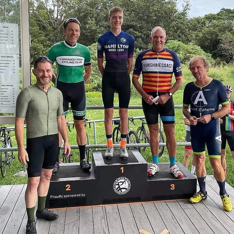 Fantastic to see some #greenwhiteblack on the podium at Nundah Crit Track.  Thanks to our friends at @hamilton_wheelers for some great racing! 📸 Stephen Schoemaker #clublife #greenwhiteblack #kangaroopointcc #championsystem #hamiltonwheelers #sunshinecoastcyclingclub
