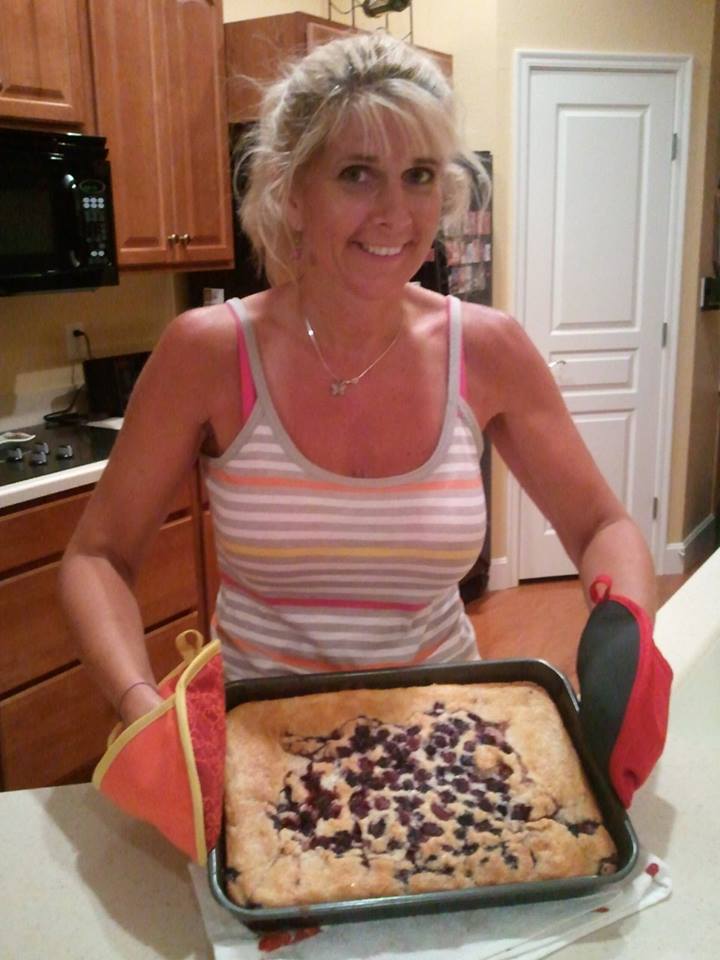 See Toni's experience picking blackberries and making the cobbler on the Half Moon Hill page.
