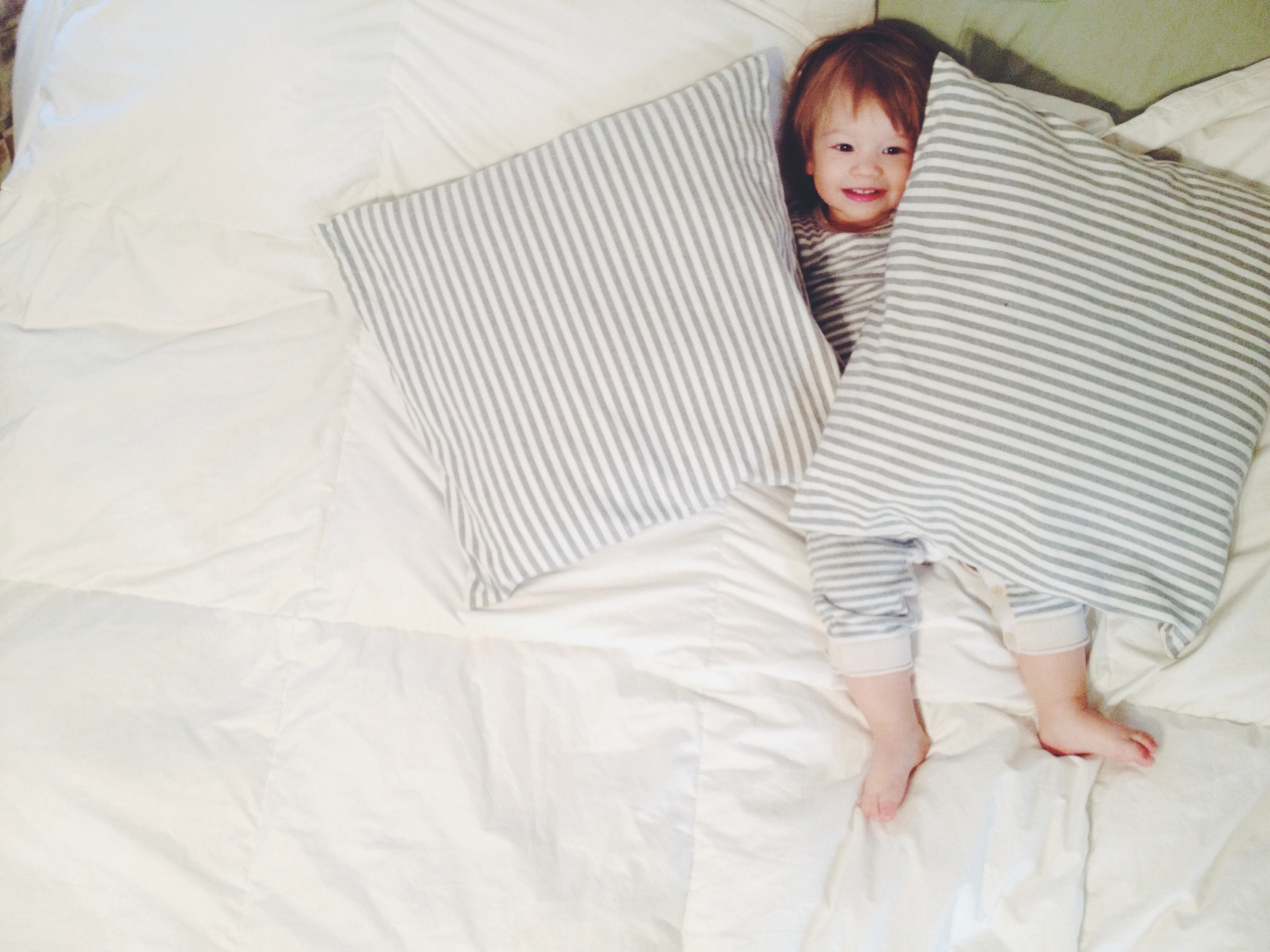 Tell a Story | image captured with iPhone 5 Tips for taking better pictures of your kids | Lily Glass Photography