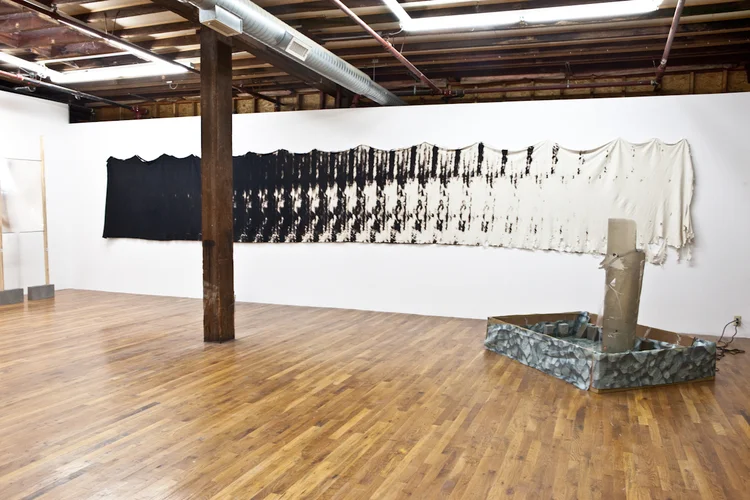 Roll Your Own 2011 Bleached cotton 300 x 54 inches