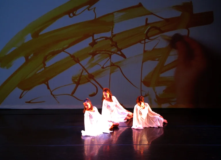 Pose2_BalletAustin2010.jpg