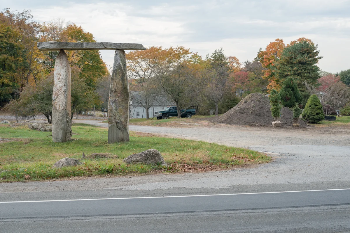 stonehengepoundridge.jpg