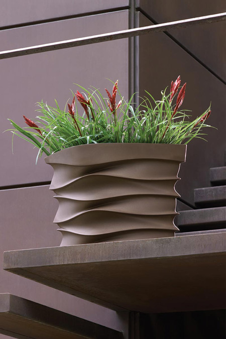 Outdoor Accessories Lighting Planters And Fire Sculptures