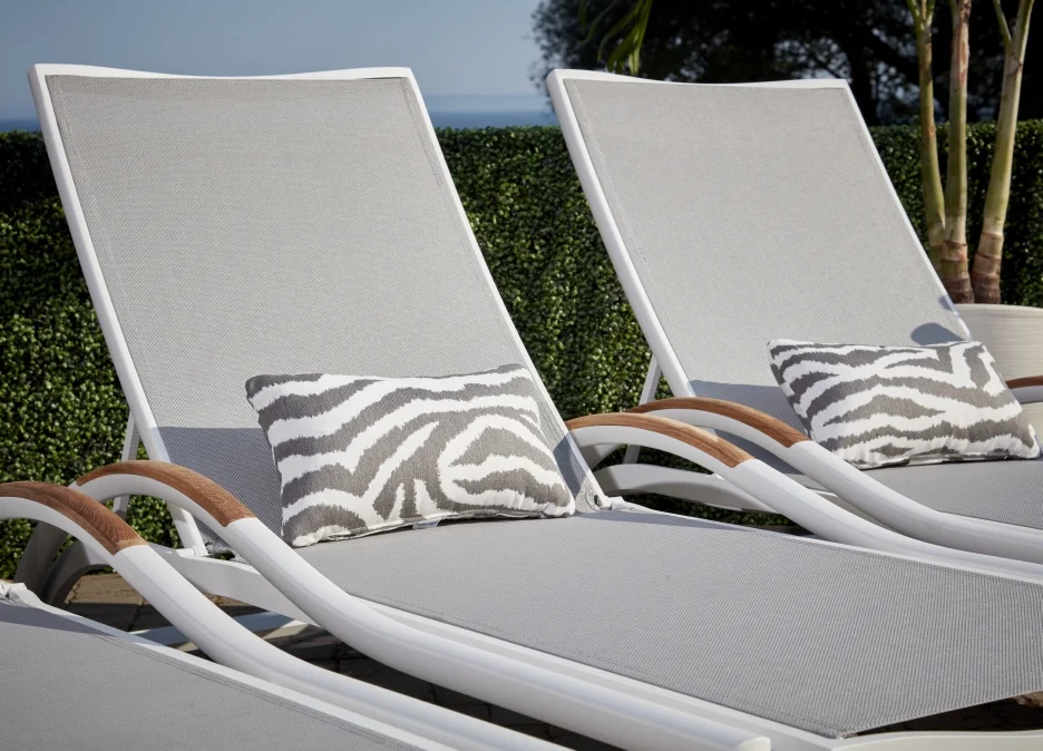 Amalfi Chaise.closeup.10765_269.jpg