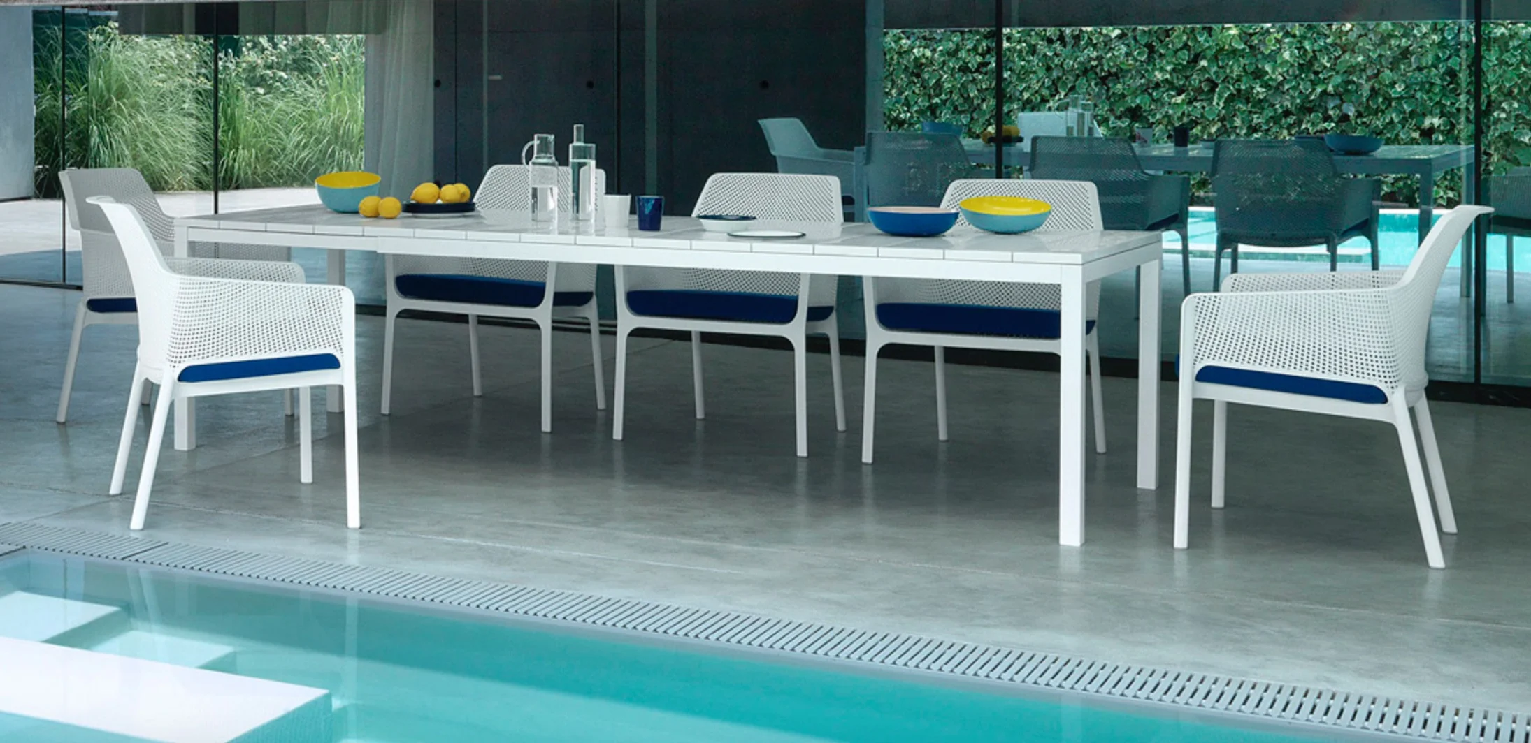 Milano Dining Chair/Rio Extension Dining Table