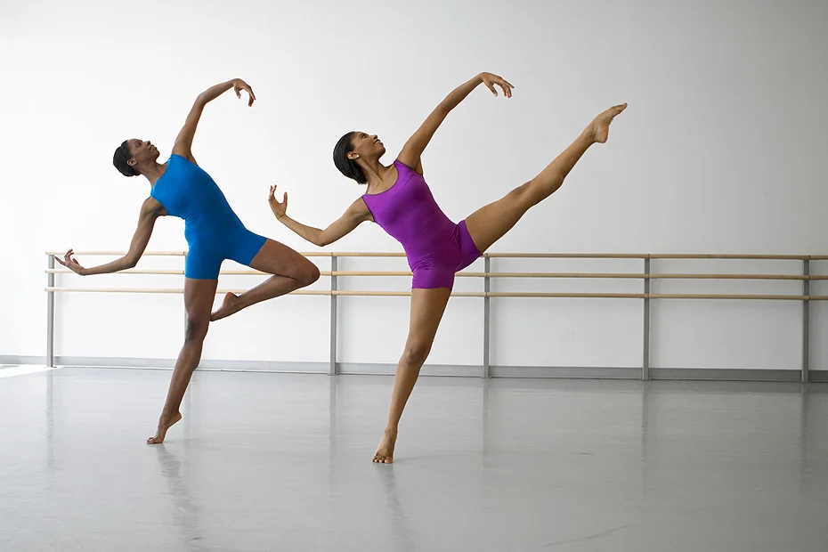 AILEY_05_21_2010_VARIETY_42-930px.jpg