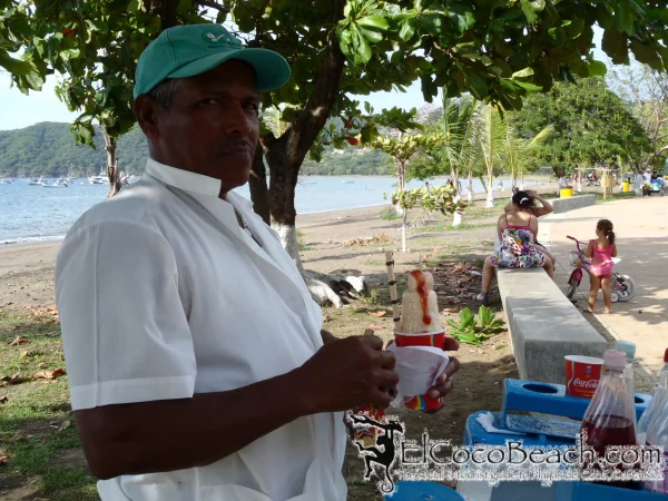 gentedelcoco.08.elcocobeach.jpg