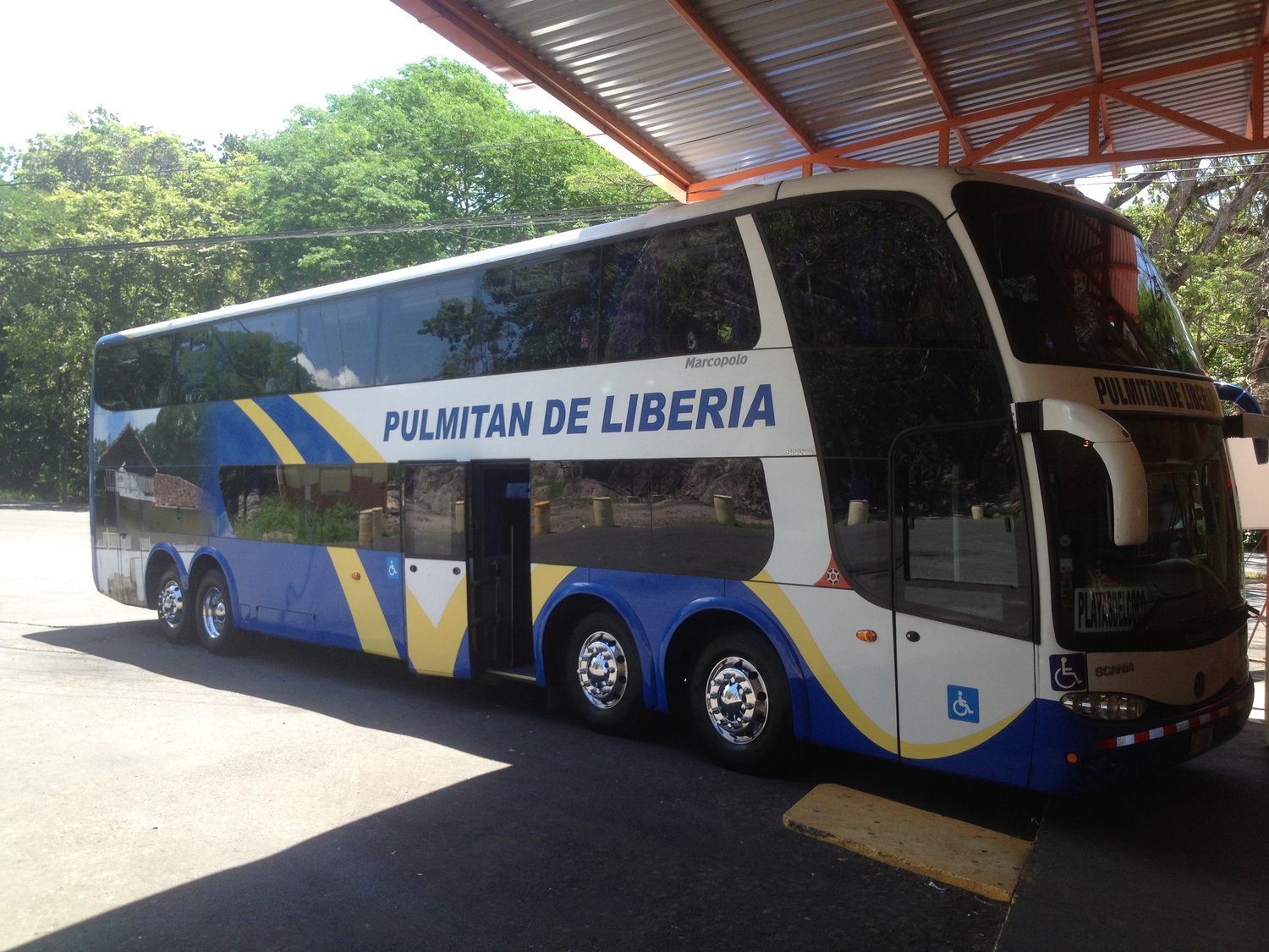Playas Del Coco Playa Tamarindo Guanacaste Costa Rica Public Bus To From Playas Del Coco And San Jose
