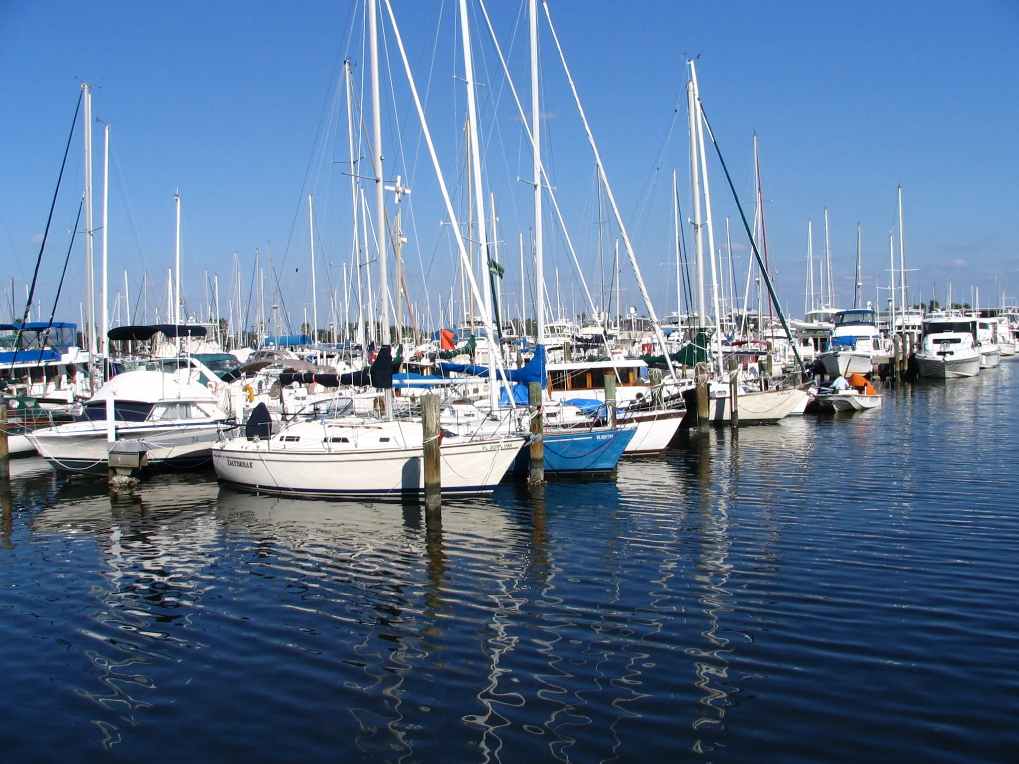 Marina-Boats-H.jpg