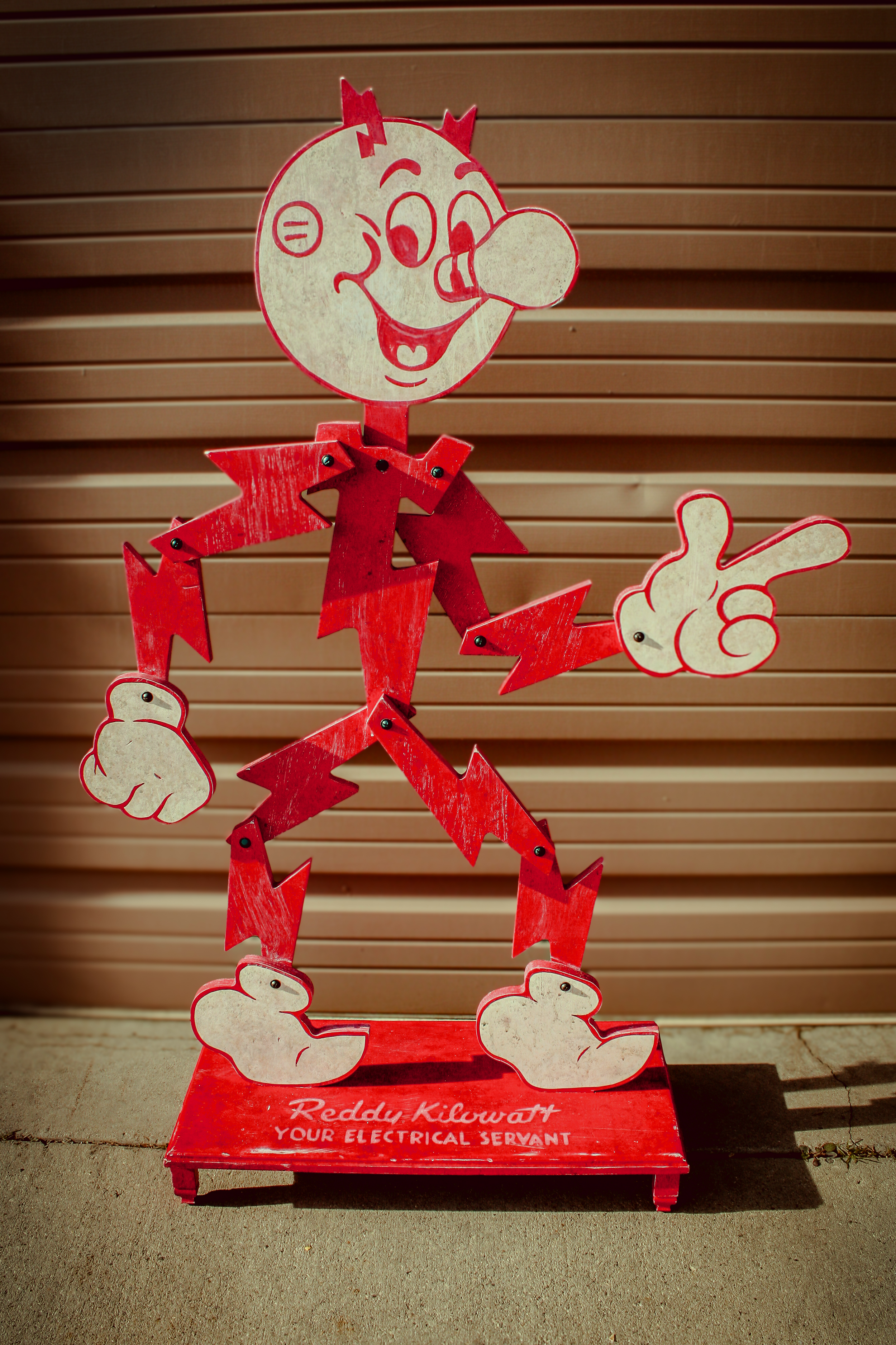 Poseable Reddy Kilowatt 