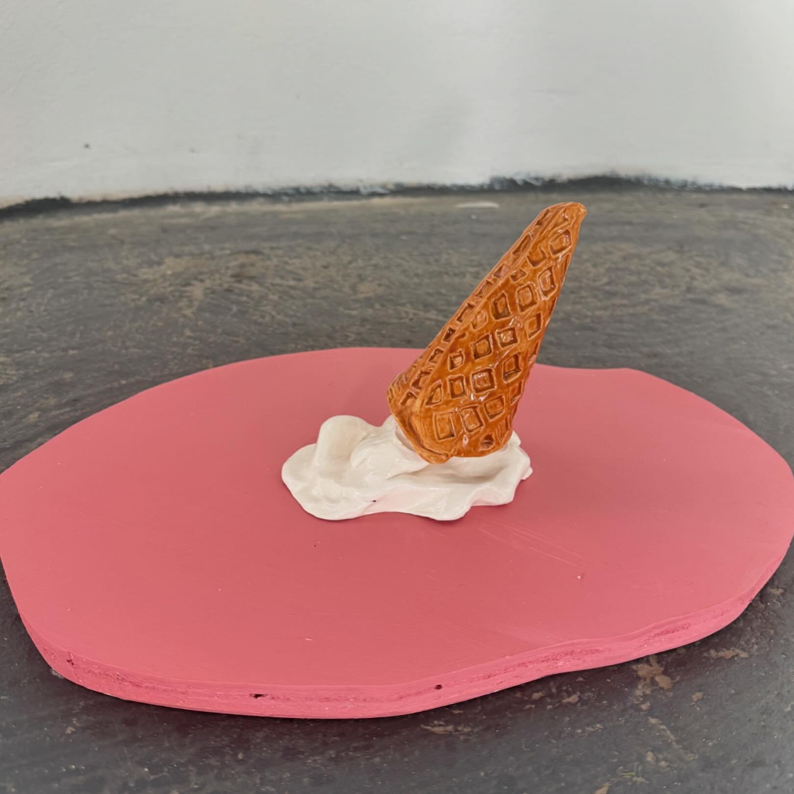 Hold on to your ice cream! It&rsquo;s it&rsquo;s 95 and rising.

I&rsquo;ll be staying cool at the @satelliteartshow all day today. Come say hello and bring home a new piece. 

.
.
.
#groupshow #artshow #icecream #ceramic #summer #heat #williamsburg 