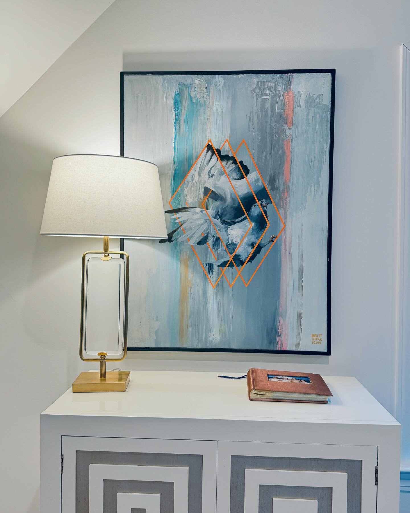 Love seeing updates of my work in its new home! Thank you for your continued support. 🤍

Through The Hole In The Pillow
Oil on canvas, 2017, 40 x 30 in
.
.
.
.
#groupshow #artist #contemporaryart #color #buylocal #nyartist #nyc #oilpainting #artists