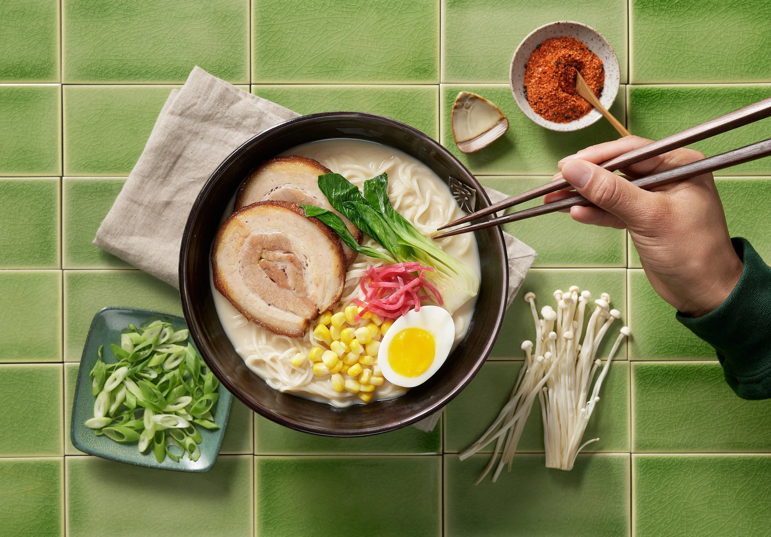PorkTonkatsu_Hand_TD_c211124.jpg