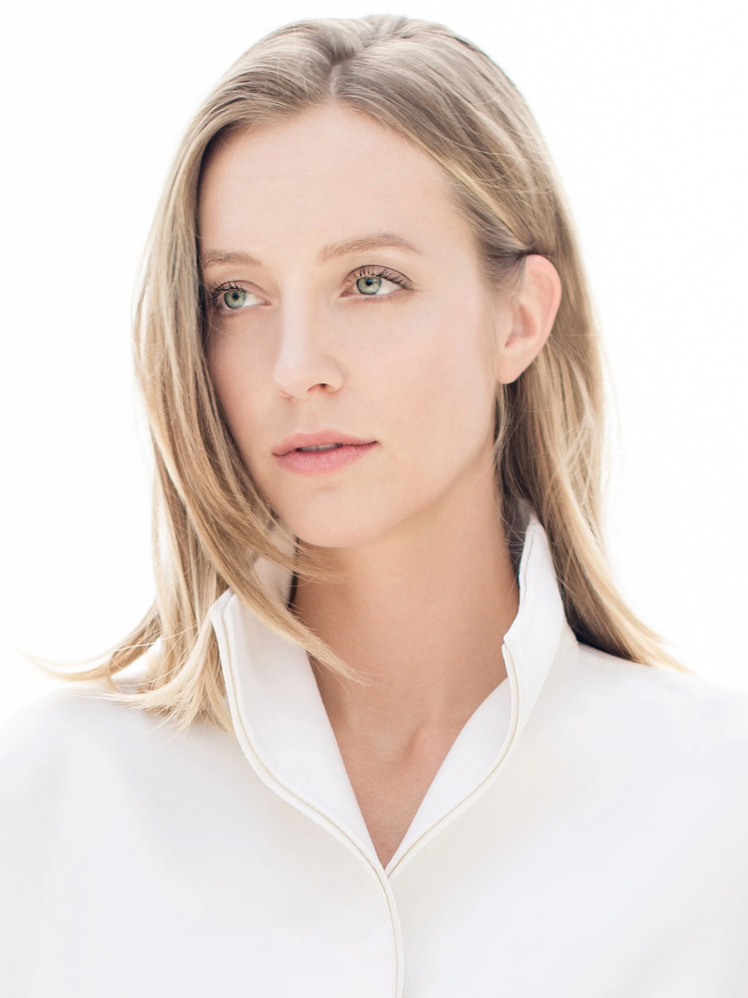 BrianaHolmerRani Arabella_1.jpg