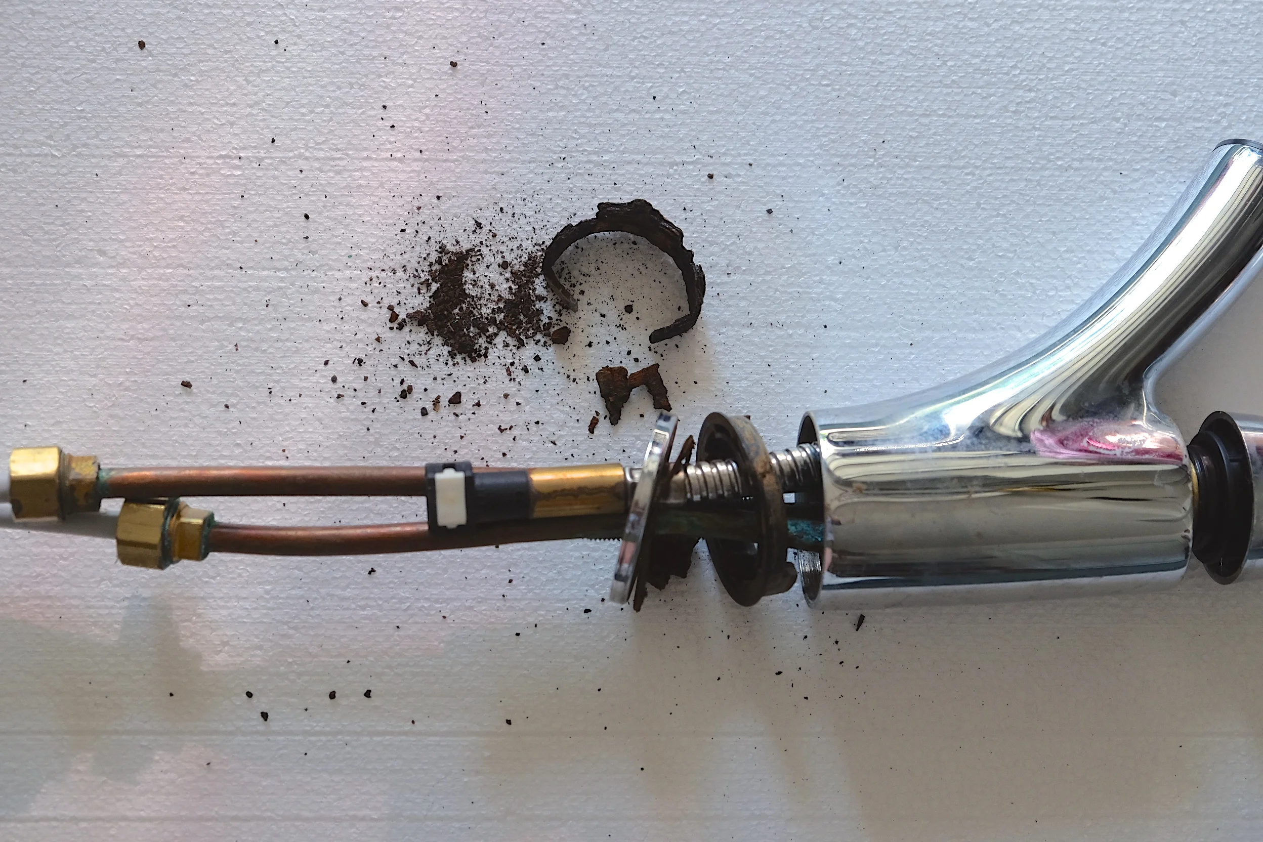 Check Your Kitchen Faucet Hoa