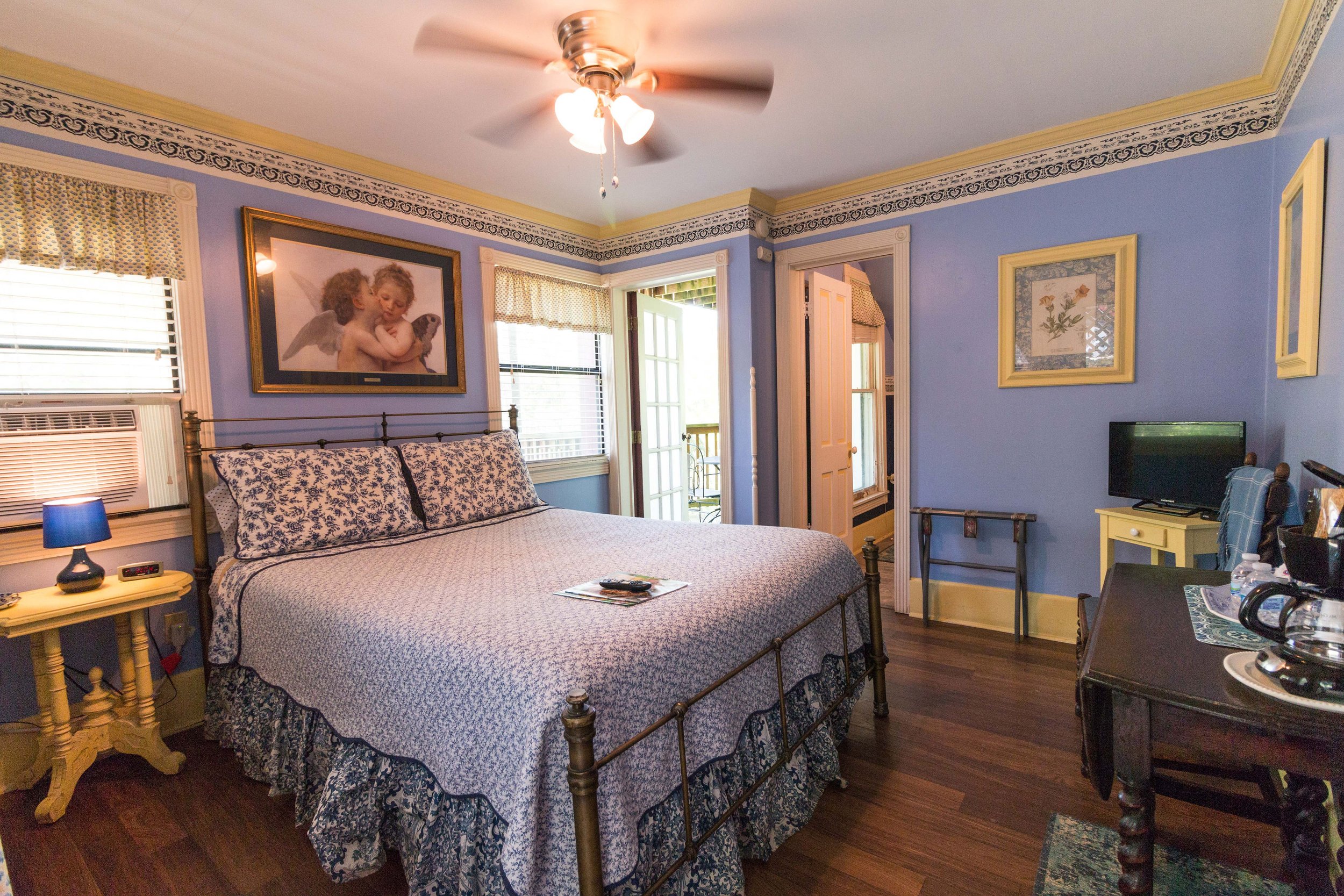 Eureka Springs Bed And Breakfast: Discover the Hidden Charm and Comfort