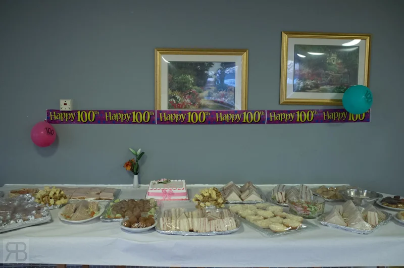 31012013_Grandmar100th_Birthday_1089_106_WebWM.jpg