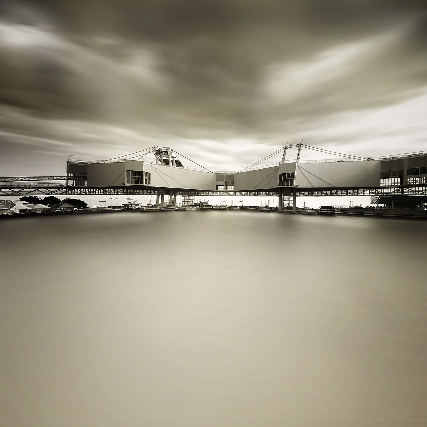 Docks.jpg