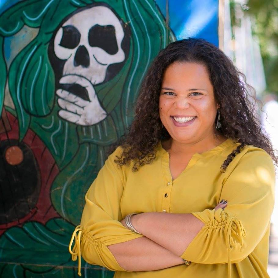 Vanessa Roberts is a self-titled “artivist” currently based in Boulder, Colorado. The term “artivist” refers to an intentional combination of the arts, activism, and academic practice. In Roberts’ work all three are equally valued and important, as each informs and influences the other. She believes in the power of performance to open new spaces for learning and connection; therefore her presentations are interwoven with humor, personal stories and a love of social justice, inspiring us all to go beyond our constructed limitations. Ms. Roberts received her Bachelor of Arts from Colorado College in 2008 where she designed her own Liberal Arts and Science major entitled Critical Race Theory: Emphasis Performance Comedy , and minored in American Cultural Studies. Her major was based in the Philosophy and Drama/Dance department, but pulled its curriculum from various academic areas including Sociology, Gender Studies and English. She went on to receive her Master of Arts in Performance Studies from the Tisch School of Art at New York University in 2009, where her focus was on racial and ethnic performativity in the wake of the African diaspora. Currently she speaks, trains, and performs nationally, traveling to a multitude of educational institutions, conferences, businesses, and also provides services as a Diversity and Inclusion consultant for private clients in Colorado. In addition, the majority of her time is absorbed with her PhD pursuit and teaching duties in the Department of Sociology at the University of Colorado Boulder where her concentrations are cultural sociology and feminist qualitative methodology. The crux of her work as a whole is held together by a steady belief in the power of theatre as a tool for transformative social change.