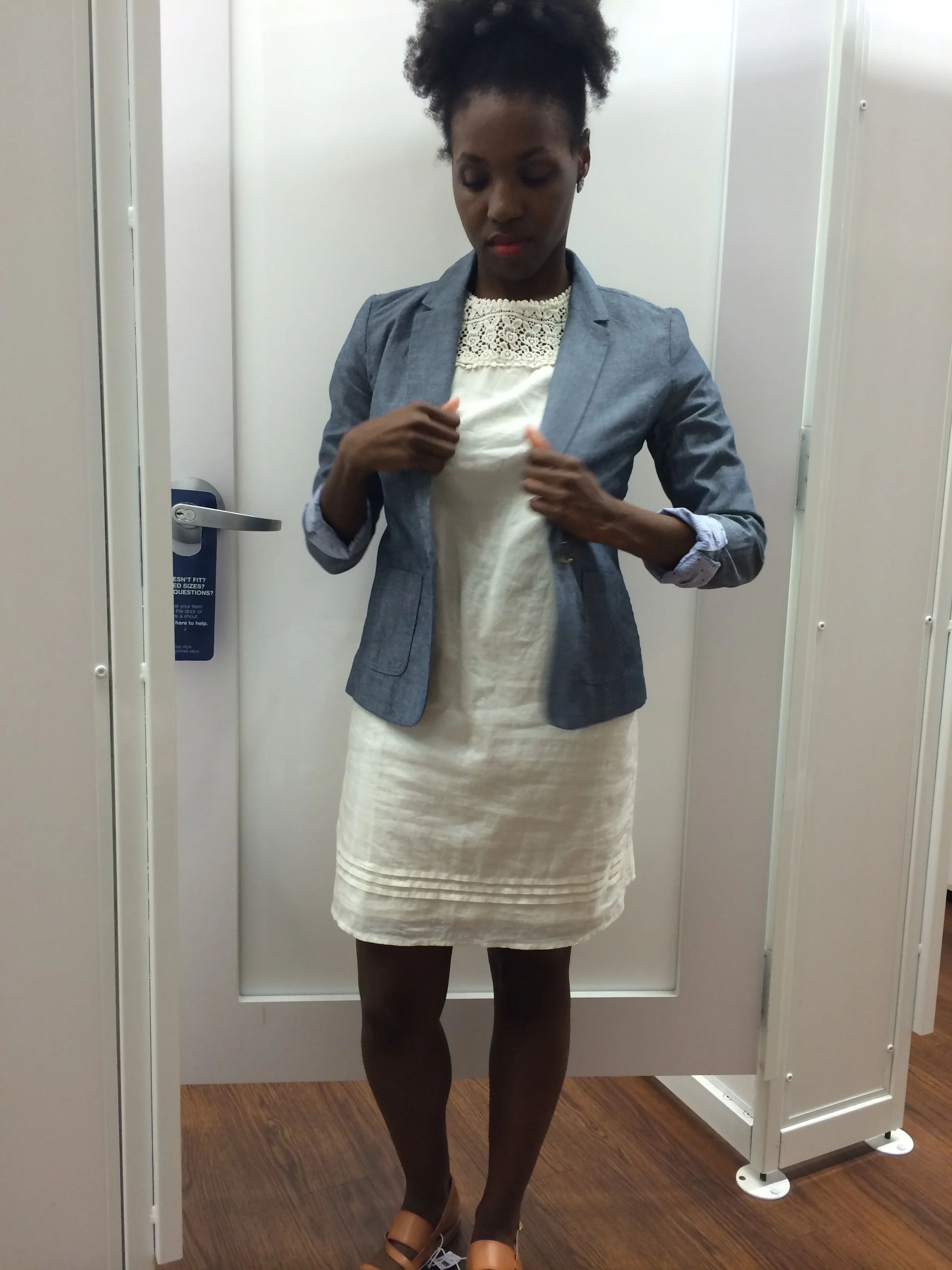 gap_denim_and_linen_dress.jpg