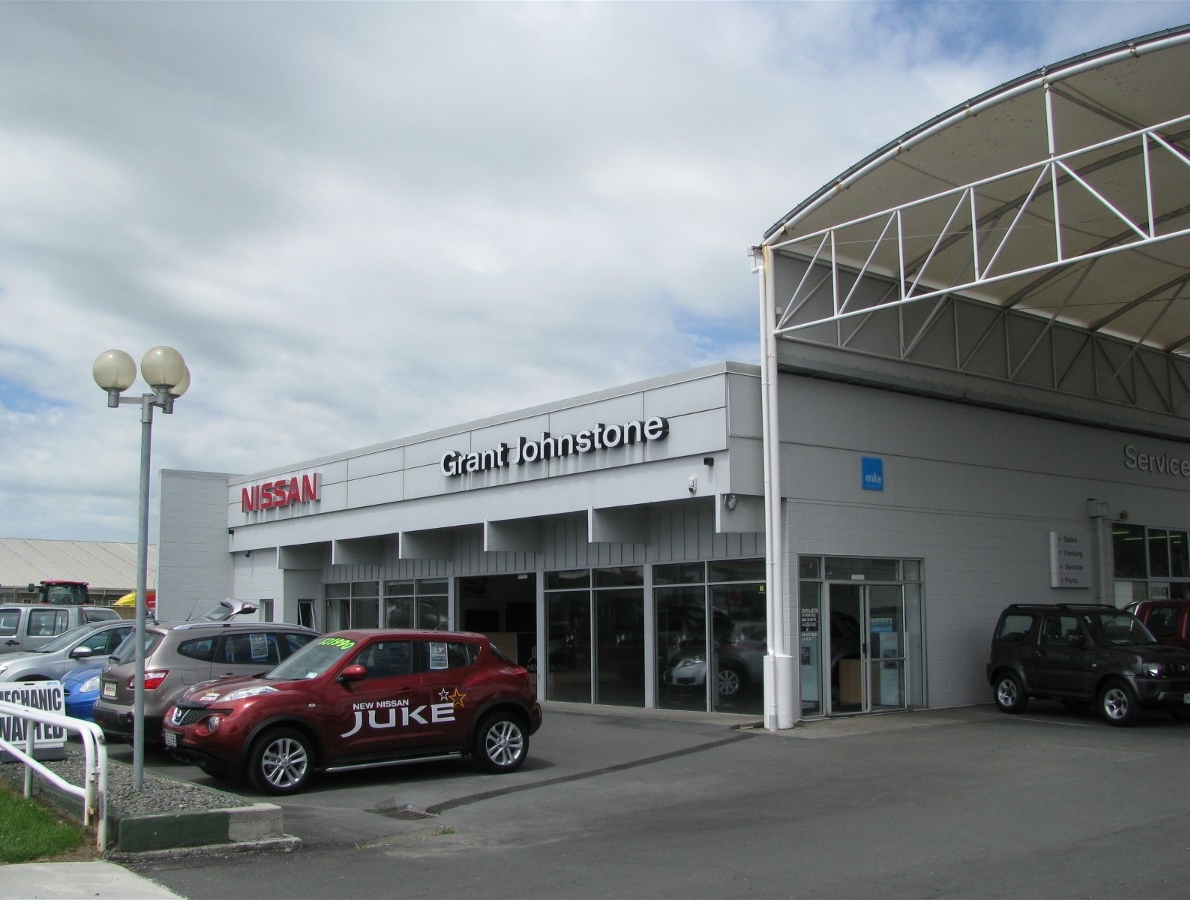 grant johnson nissan.jpg