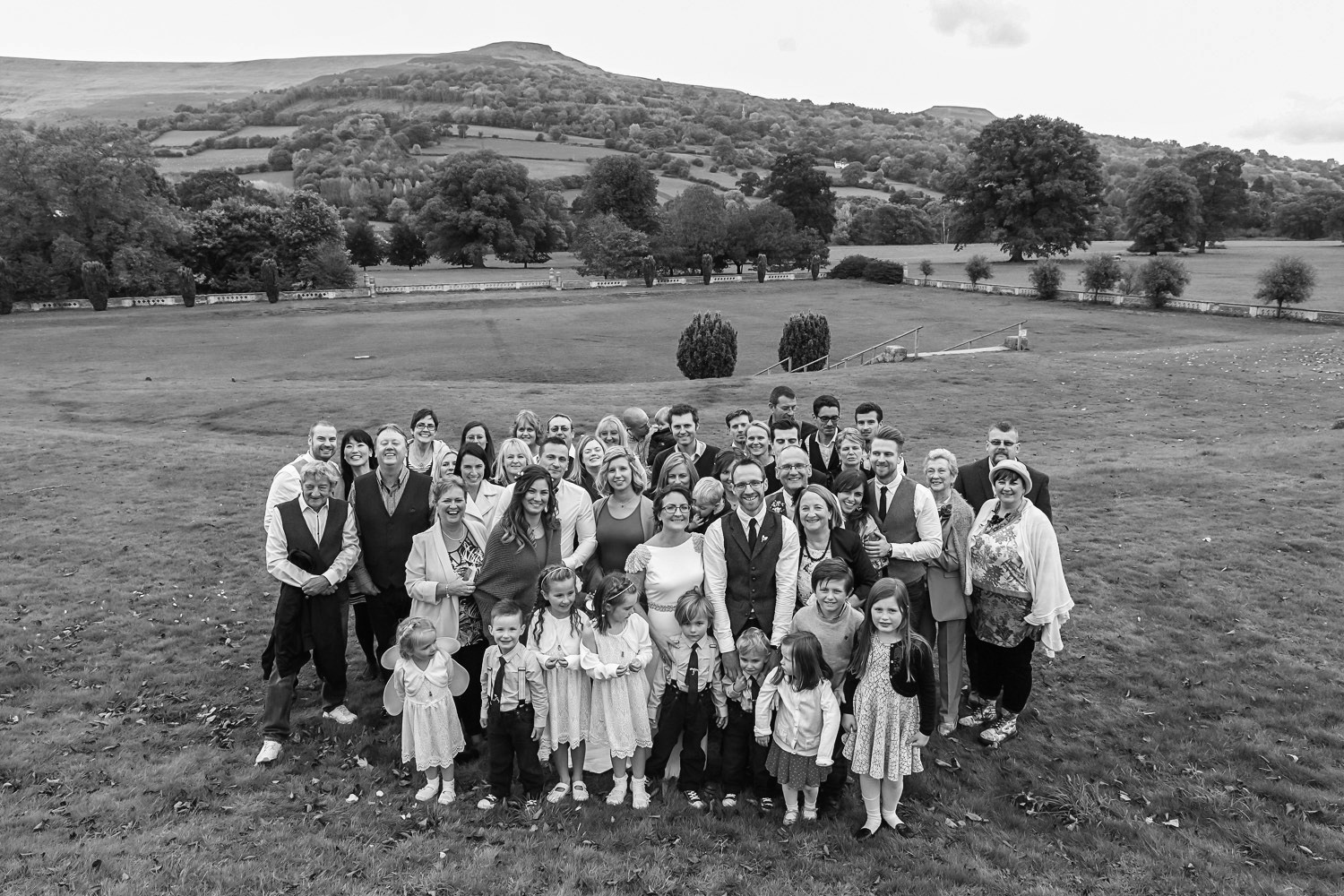 Glan-Usk-Estate-Brecon-Wedding-Photographer-Wales-037.jpg