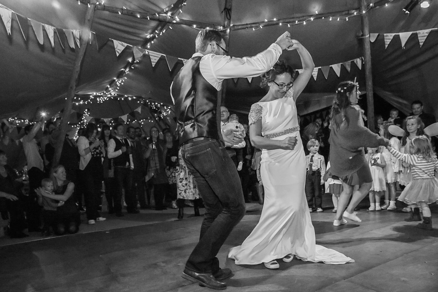 Glan-Usk-Estate-Brecon-Wedding-Photographer-Wales-094.jpg
