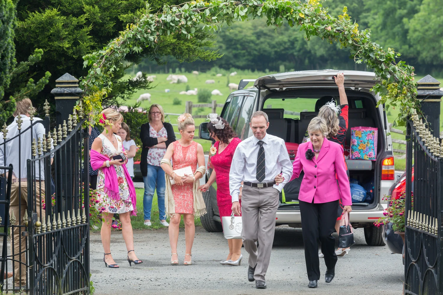 barn-brynich-wedding-photographer-brecon-wales-012.jpg
