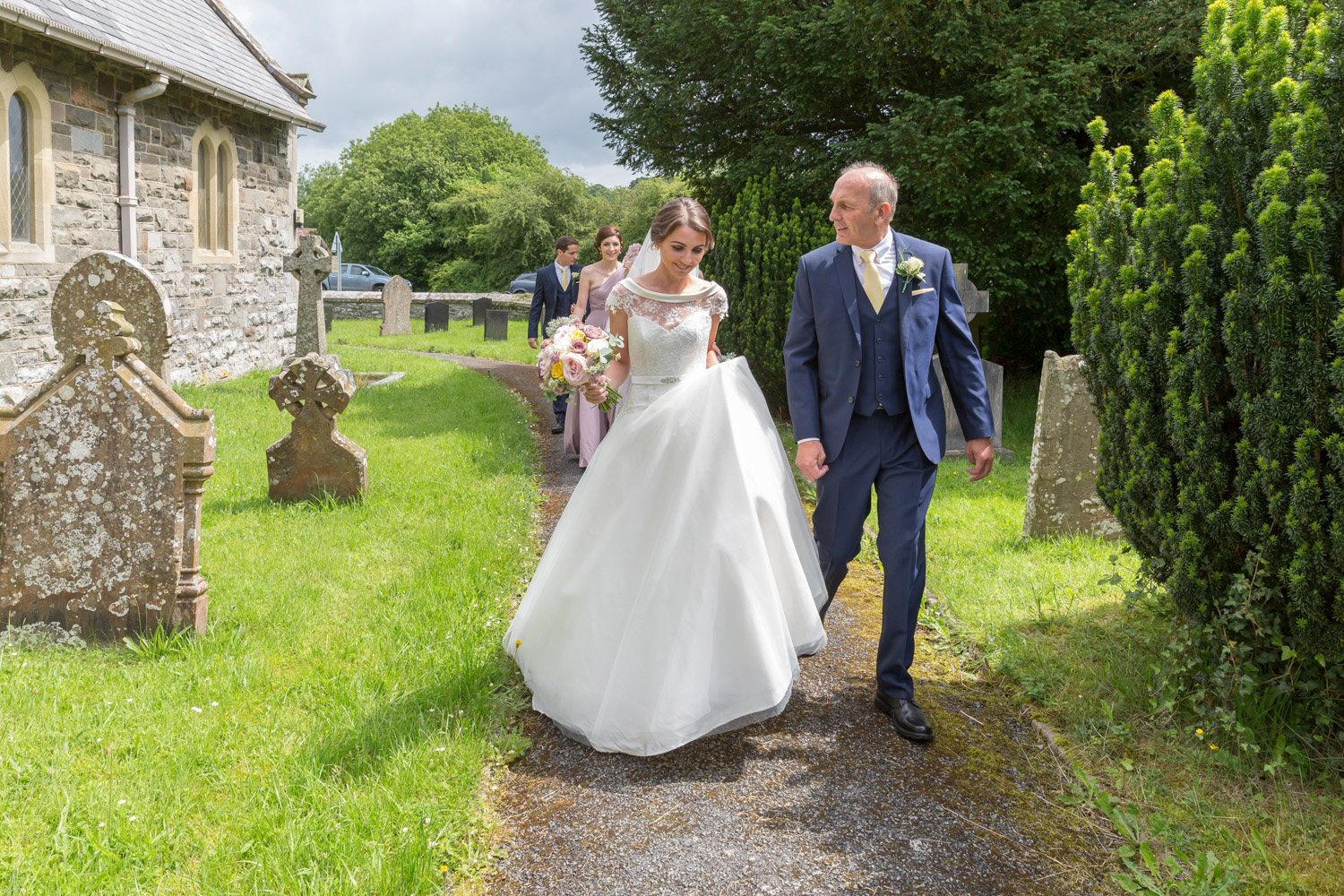 barn-brynich-wedding-photographer-brecon-wales-016.jpg