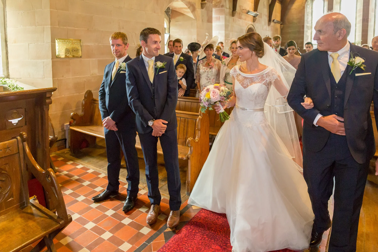 barn-brynich-wedding-photographer-brecon-wales-020.jpg