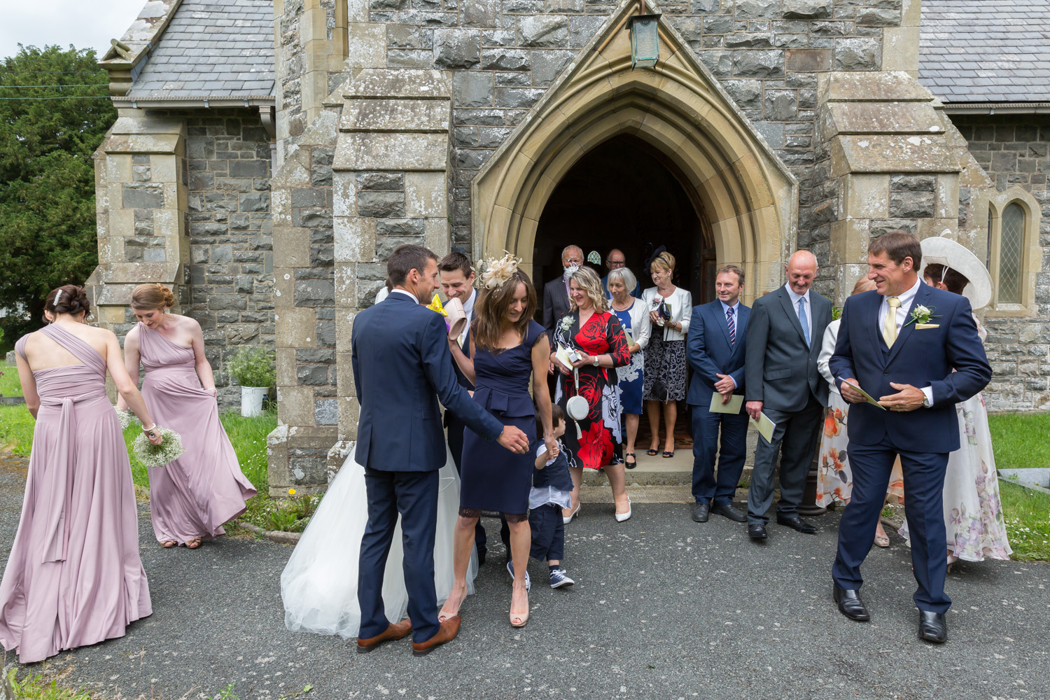 barn-brynich-wedding-photographer-brecon-wales-041.jpg