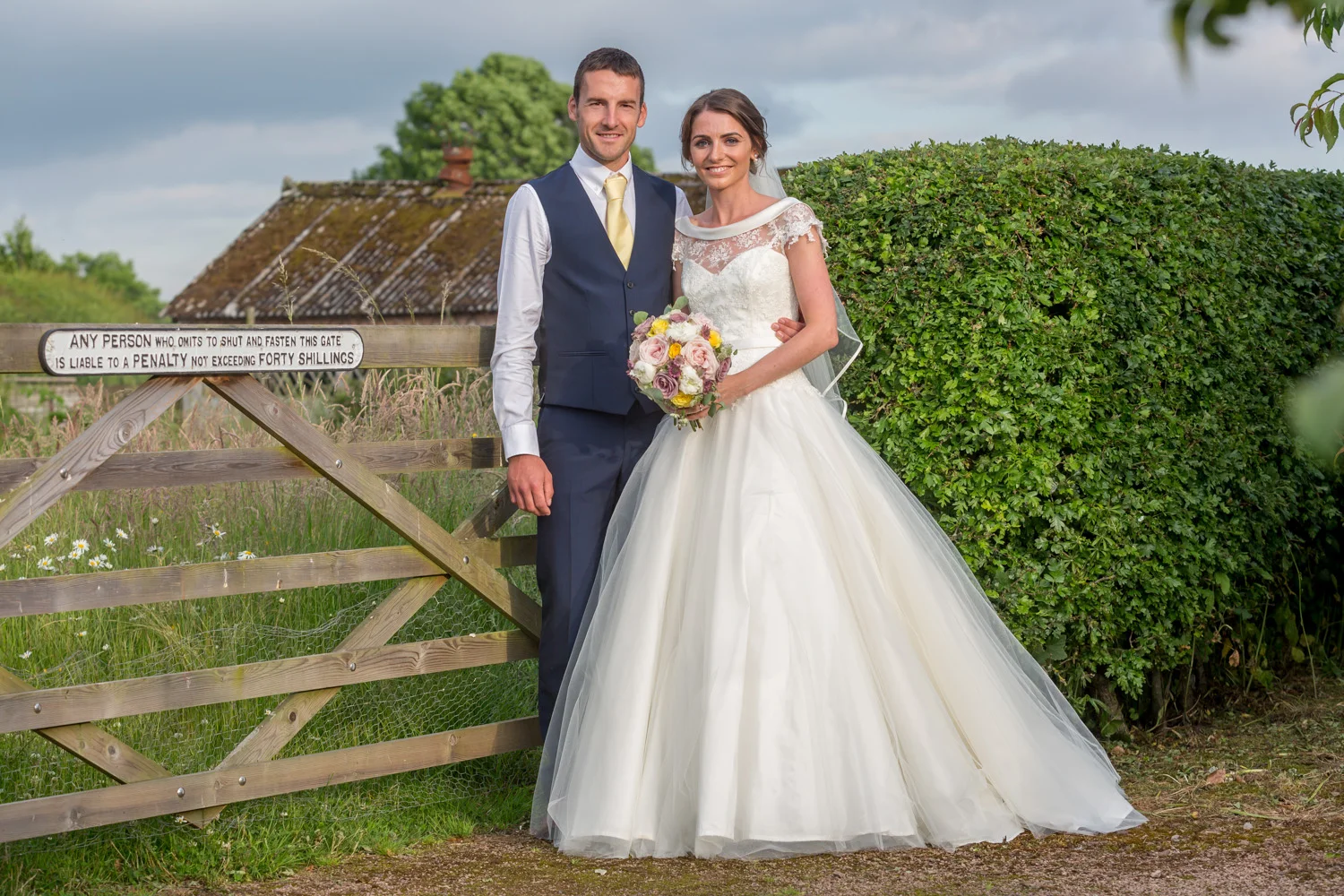 barn-brynich-wedding-photographer-brecon-wales-127.jpg