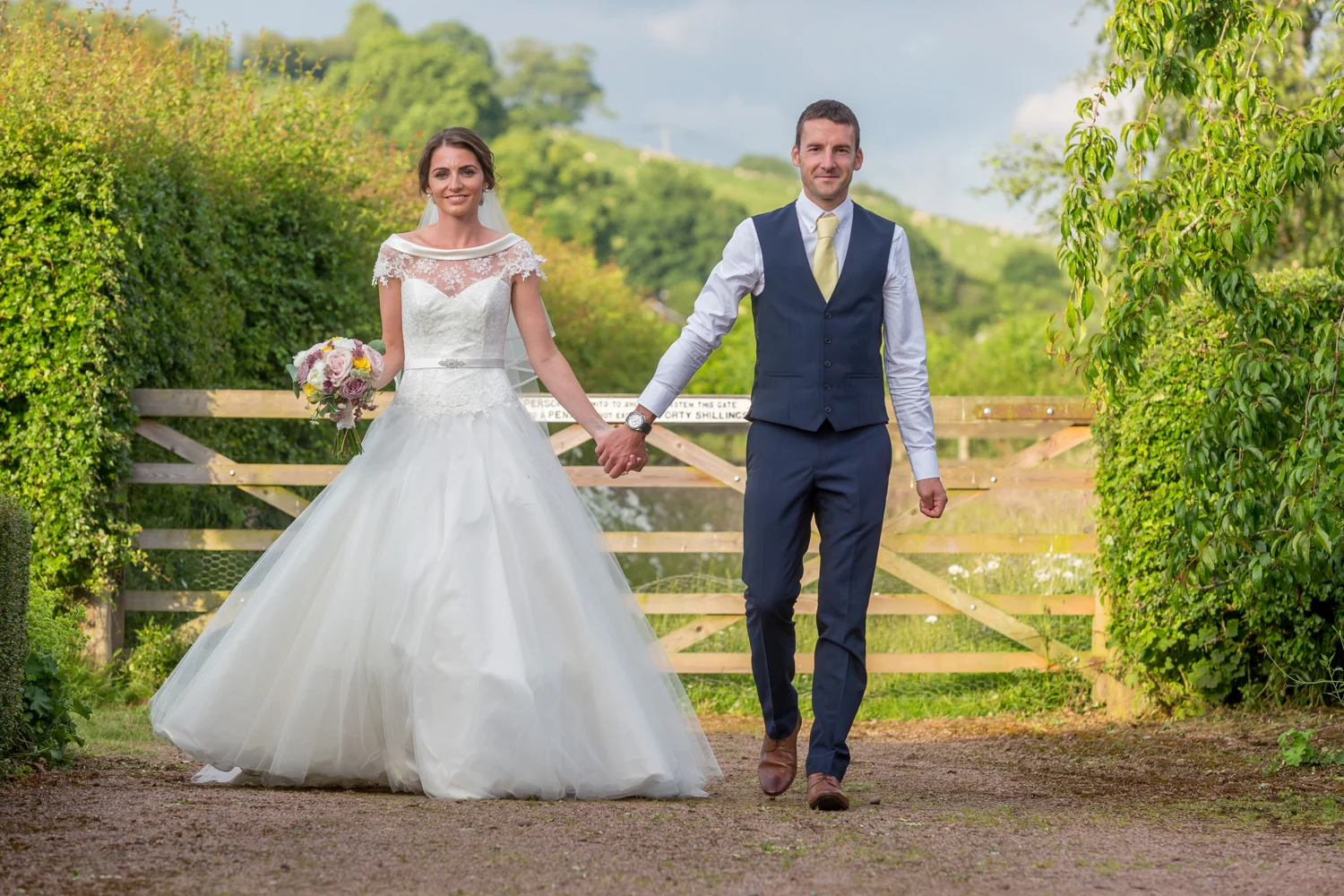 barn-brynich-wedding-photographer-brecon-wales-128.jpg