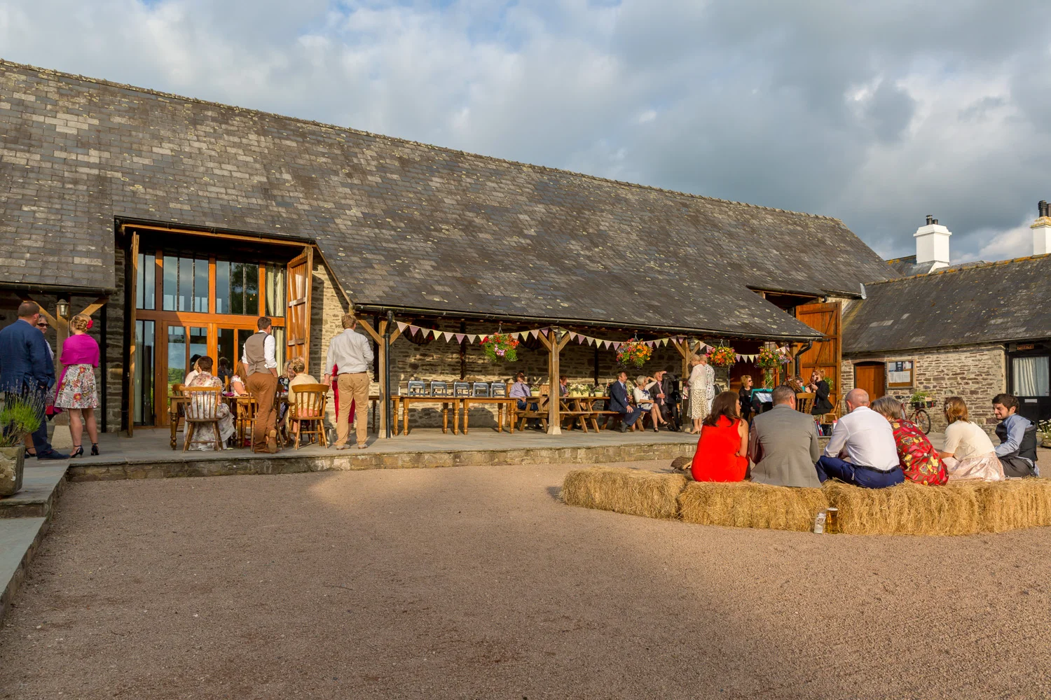 barn-brynich-wedding-photographer-brecon-wales-131.jpg