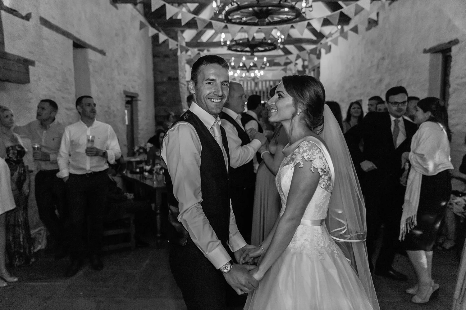 barn-brynich-wedding-photographer-brecon-wales-151.jpg