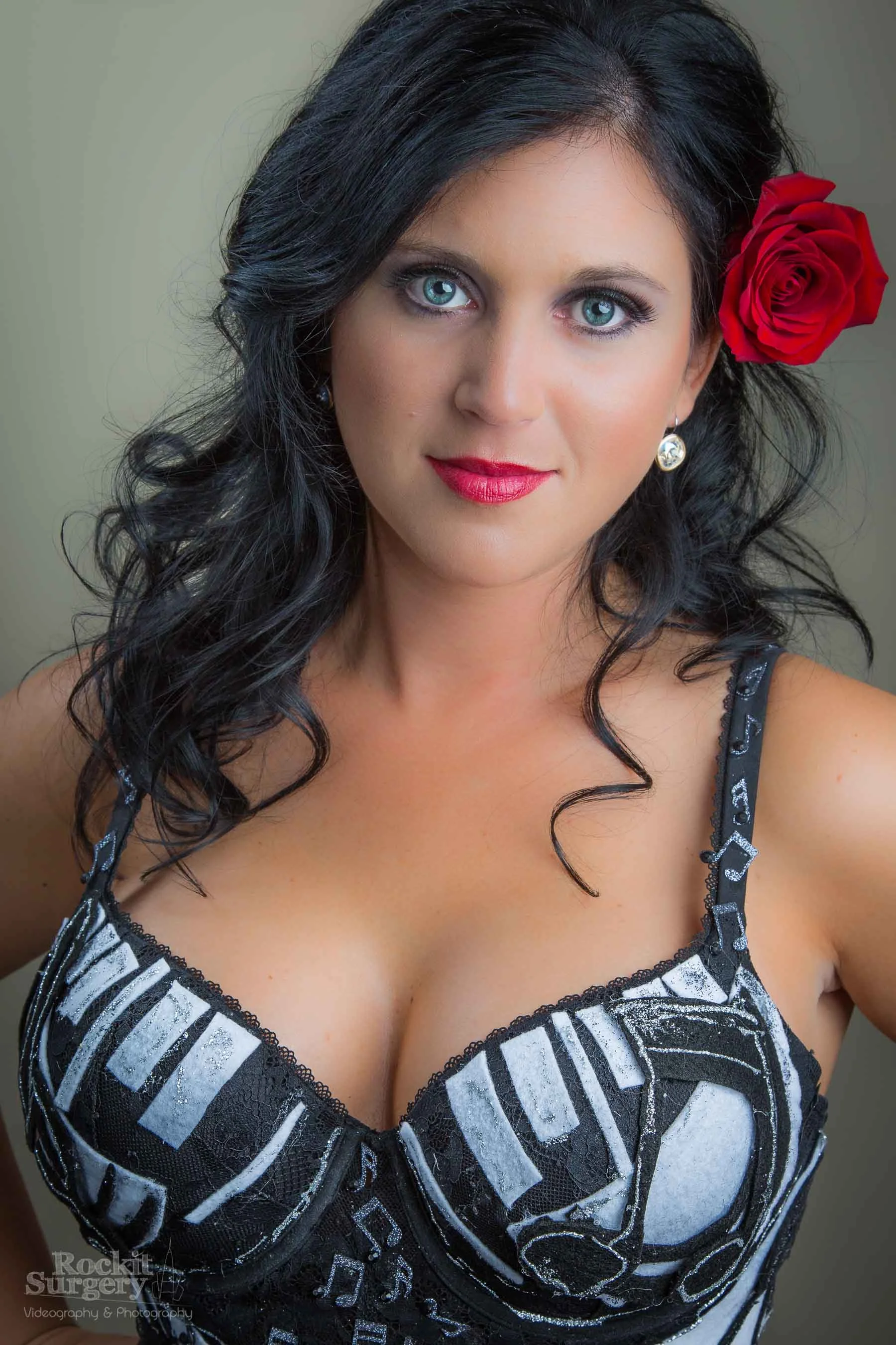 Bust-40.jpg