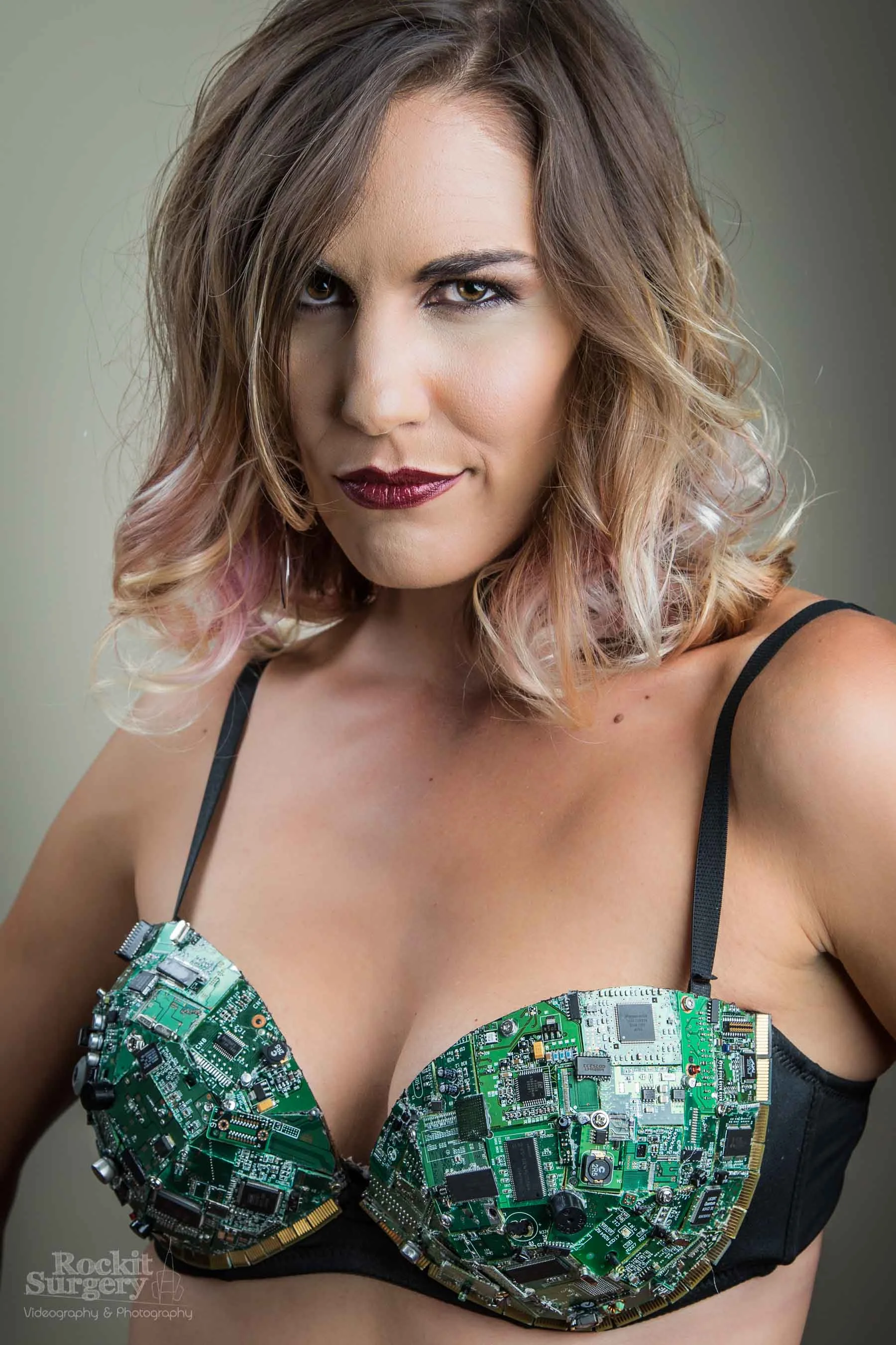 Bust-16.jpg