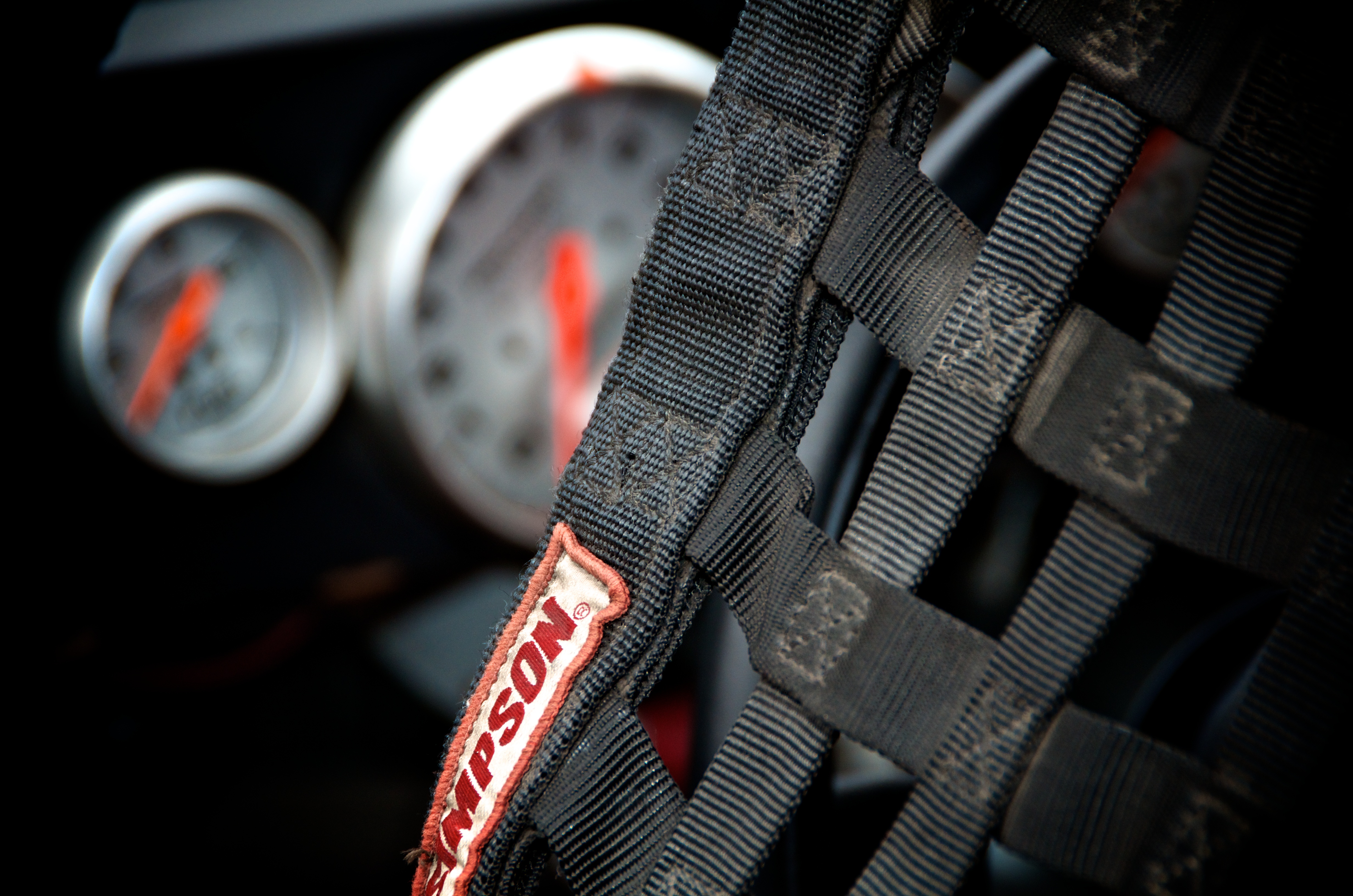 06 Racing Details16.jpg