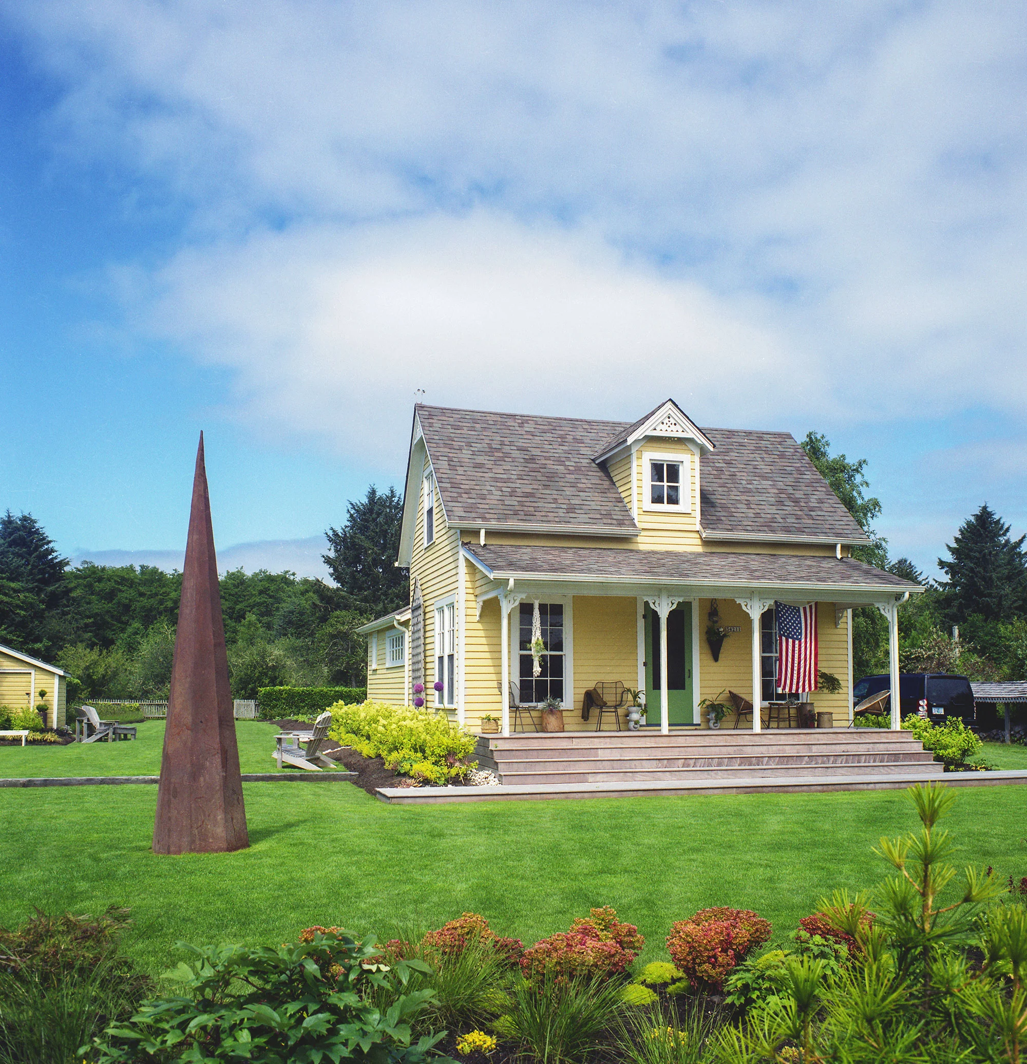 captins-house-sm.jpg