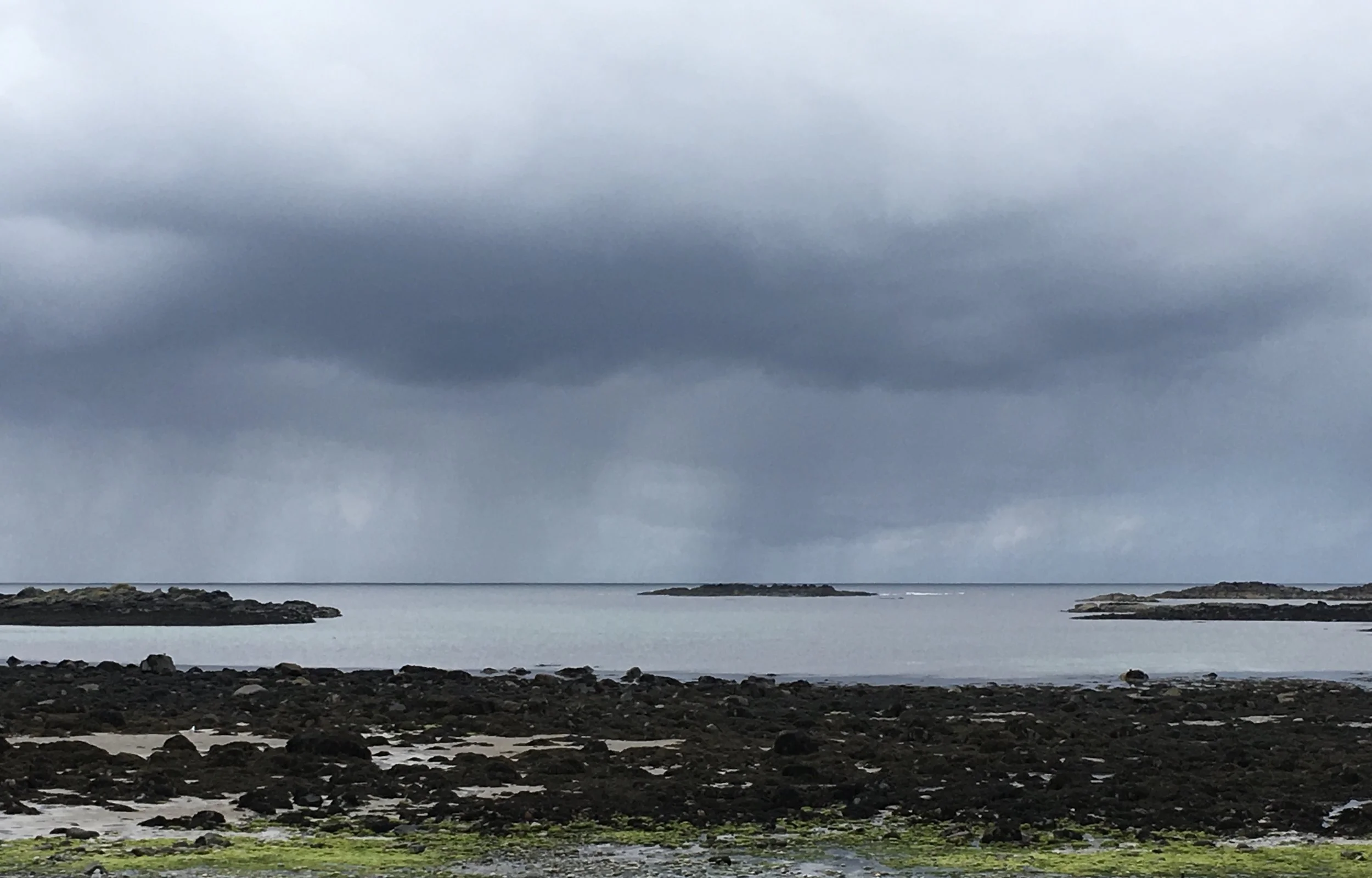 Looks like rain (it didn’t!) skerries from Kilchattan Bay