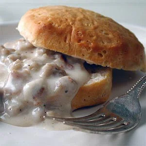 biscuit-gravy-ck-1023868-l.jpg