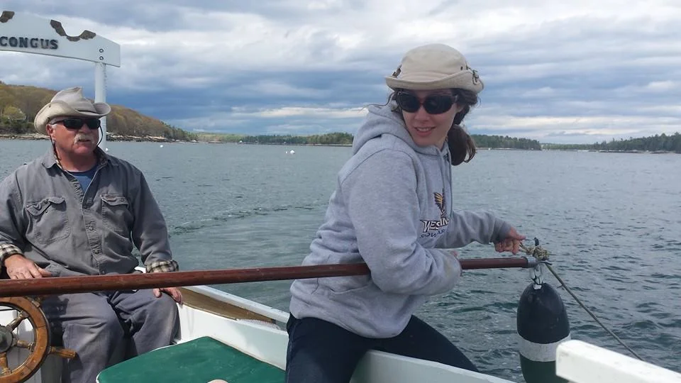 Learn to sail with us!