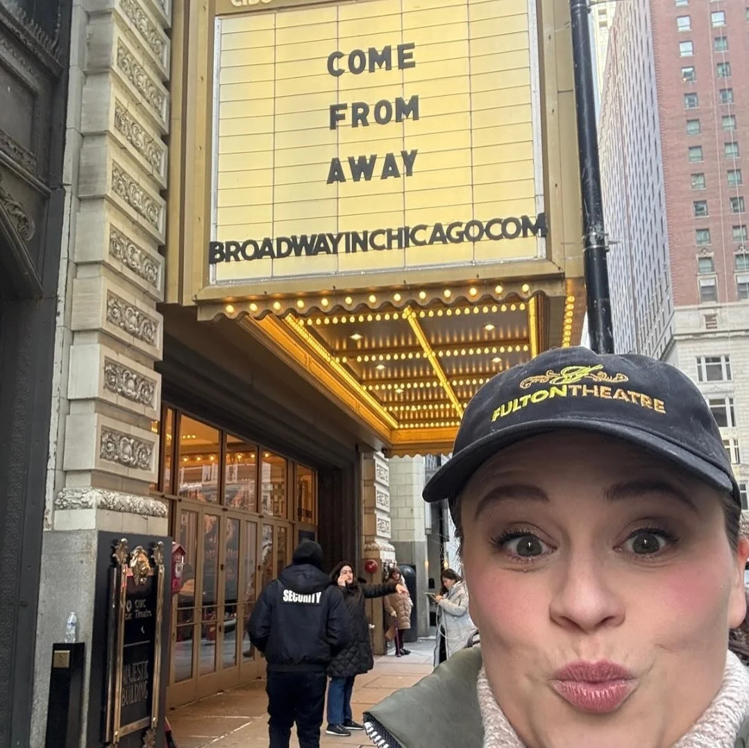 A full week in Chicago 💙💛
Special is an understatement. 

&mdash;&mdash;&mdash;
#weallcomefromaway #broadwaynationaltour #actorontour #chicagoactress #broadwayinchicago #cibctheatre