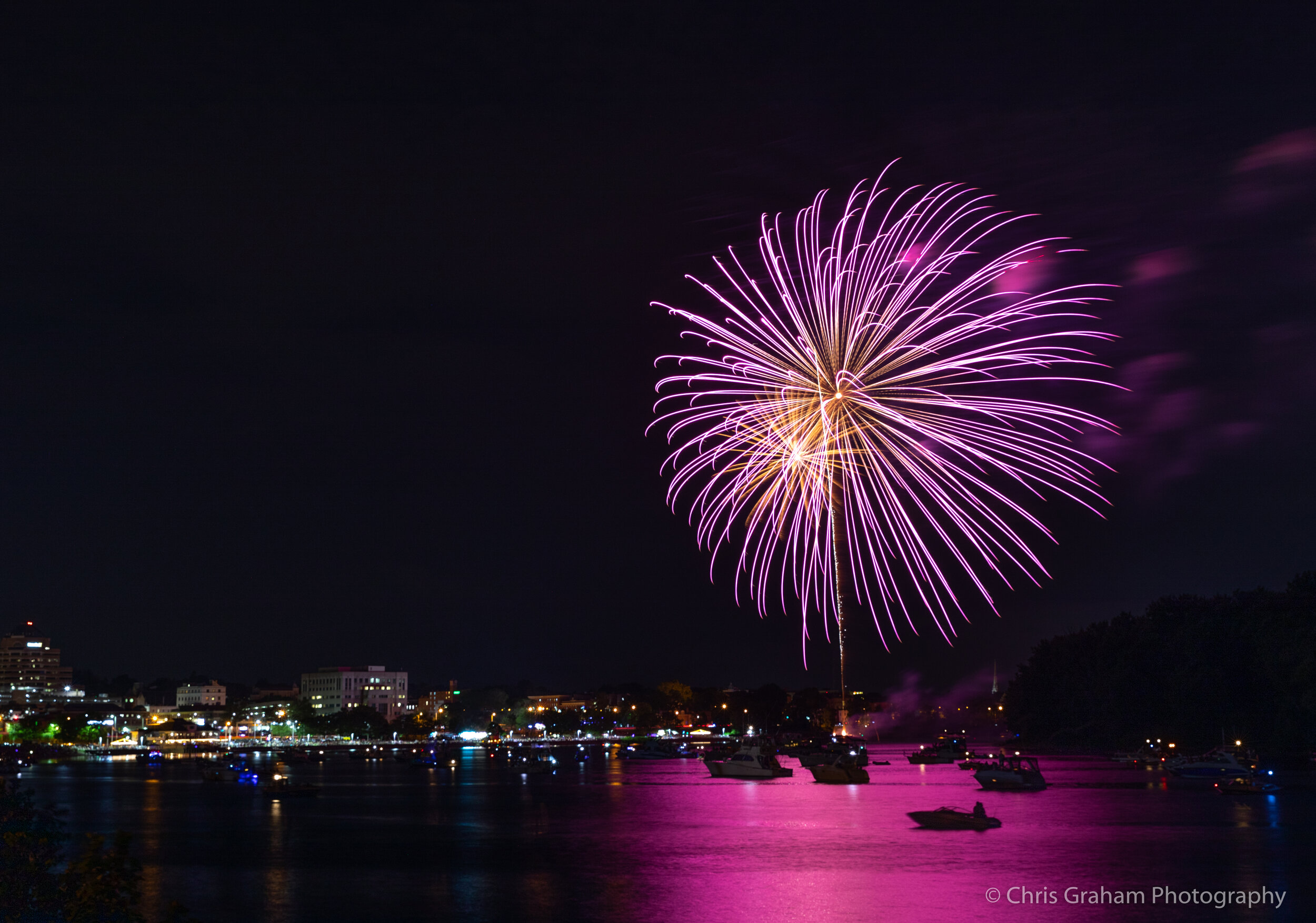 Middletown fireworks purple